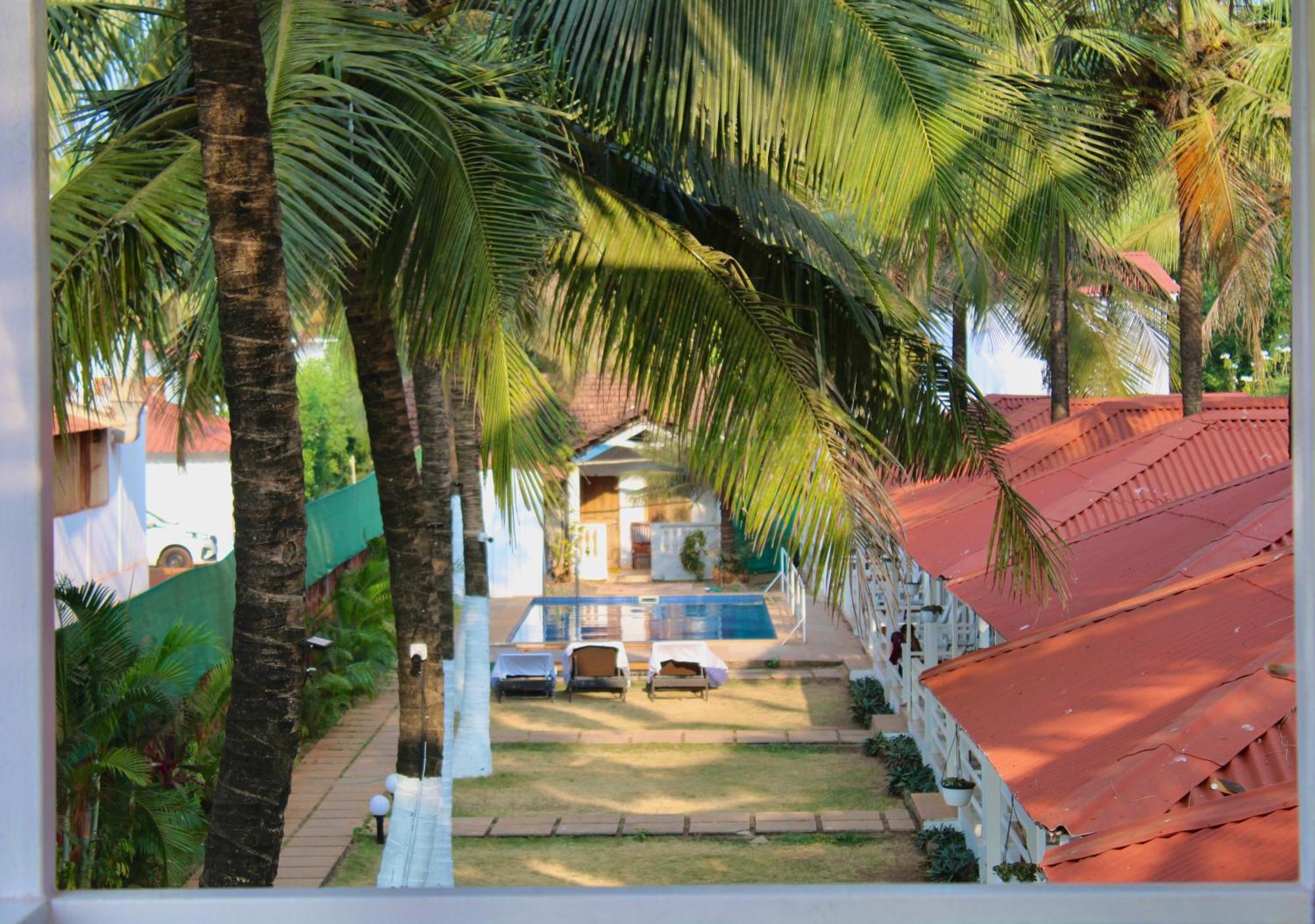 Arabian Sea Beach Resort Morjim Extérieur photo